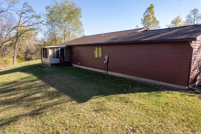 6709 N Goshen Road, Huntington, IN 46750