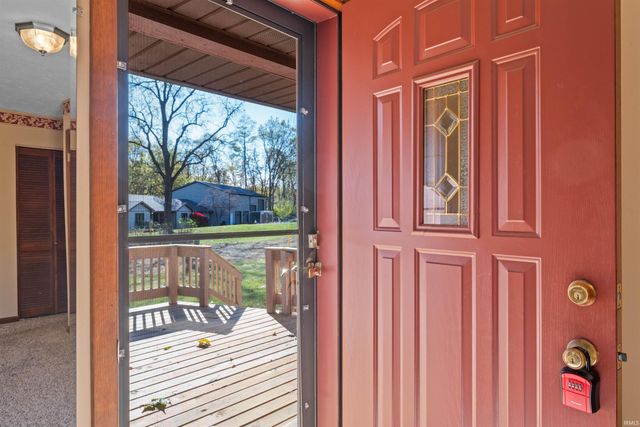 6709 N Goshen Road, Huntington, IN 46750