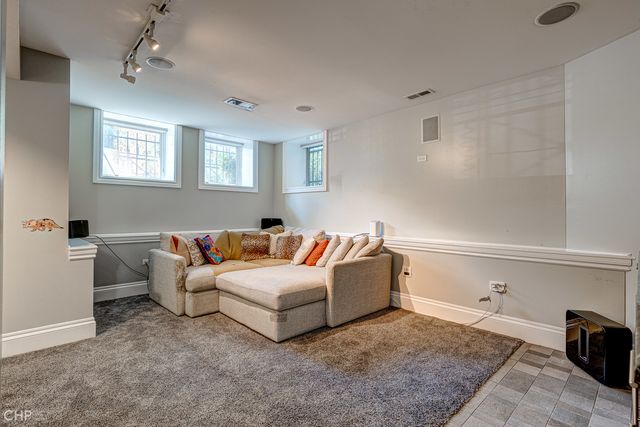 2116 W Potomac Avenue 1, Chicago, IL 60622