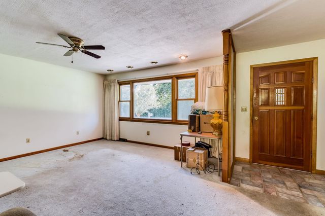 2415 S Herrington, Wichita, KS 67210