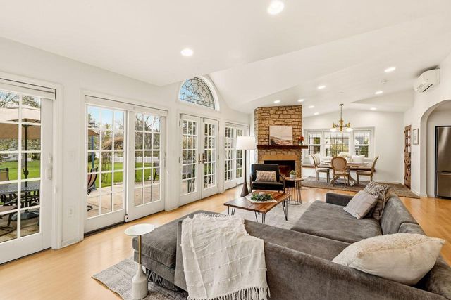 1350 Blue Ridge BOULEVARD, Elm Grove, WI 53122