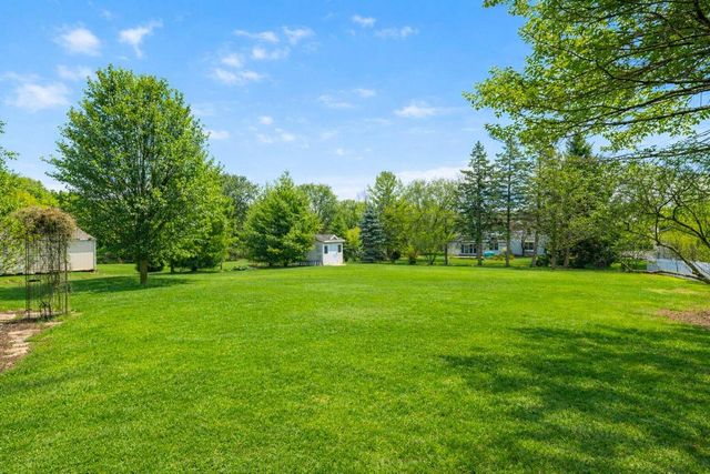 1350 Blue Ridge BOULEVARD, Elm Grove, WI 53122
