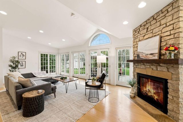 1350 Blue Ridge BOULEVARD, Elm Grove, WI 53122