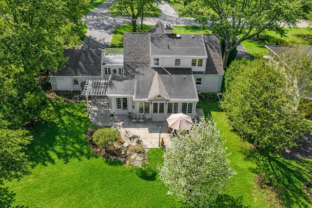1350 Blue Ridge BOULEVARD, Elm Grove, WI 53122