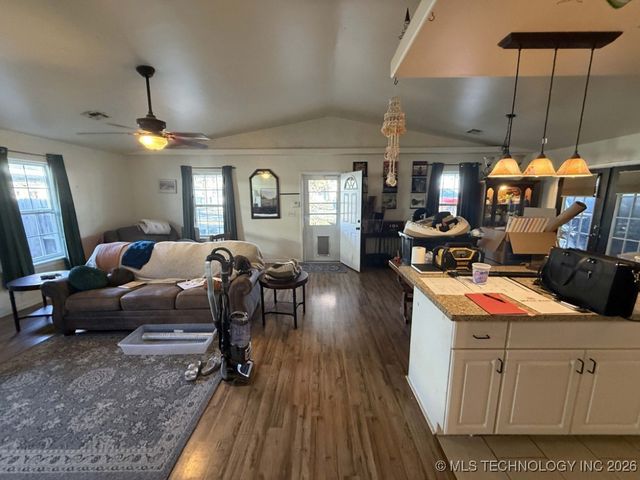 4714 S 29th West Avenue, Tulsa, OK 74107