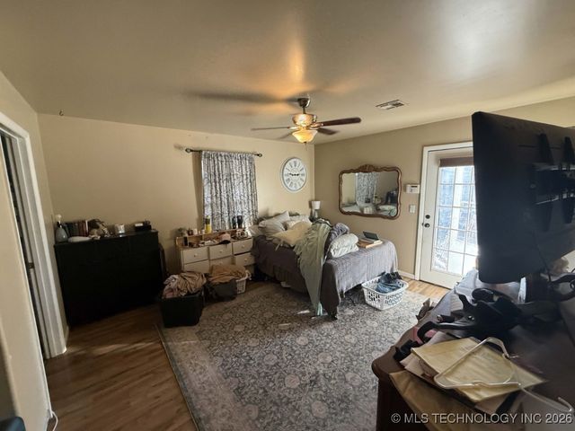 4714 S 29th West Avenue, Tulsa, OK 74107