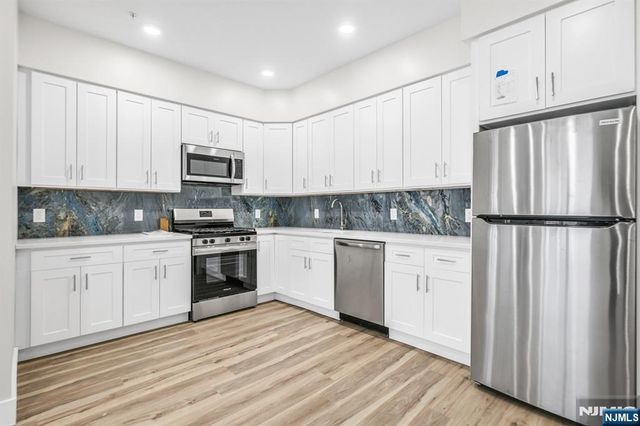 66 Mount Prospect Avenue 2, Clifton, NJ 07013