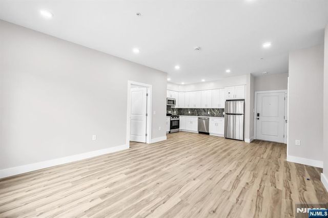 66 Mount Prospect Avenue 2, Clifton, NJ 07013