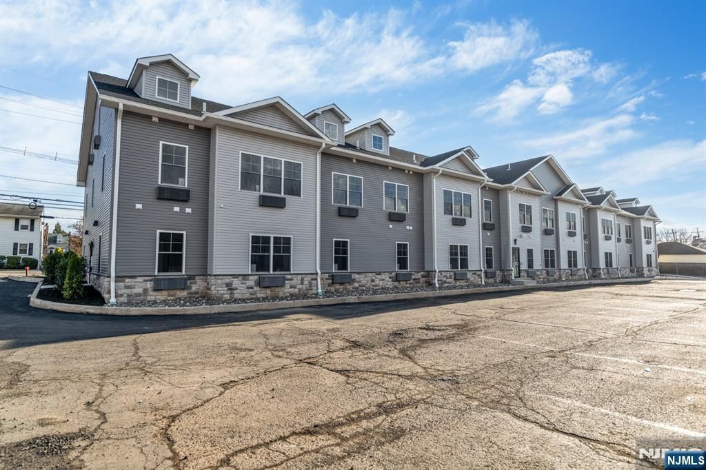 66 Mount Prospect Avenue 2, Clifton, NJ 07013