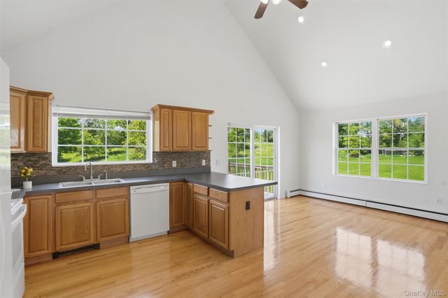160 Pirog Road, Pine Bush, NY 12566