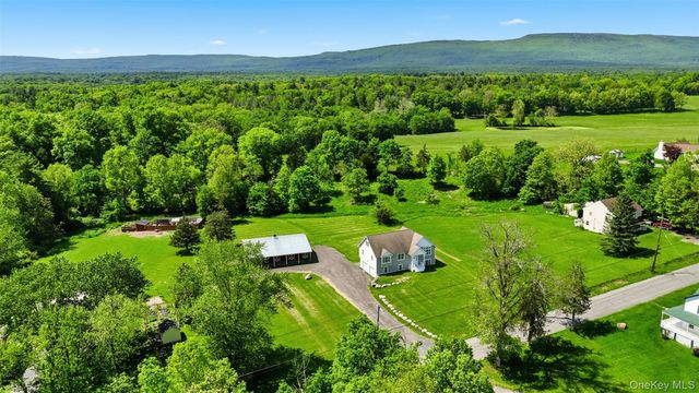160 Pirog Road, Pine Bush, NY 12566