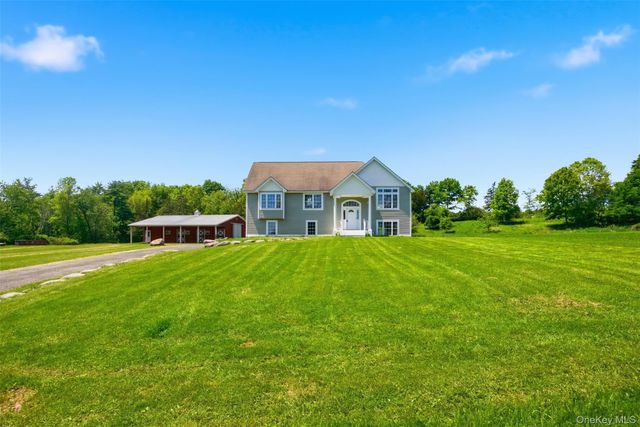 160 Pirog Road, Pine Bush, NY 12566