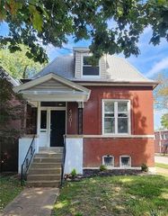 4201 Connecticut Street, St Louis, MO 63116