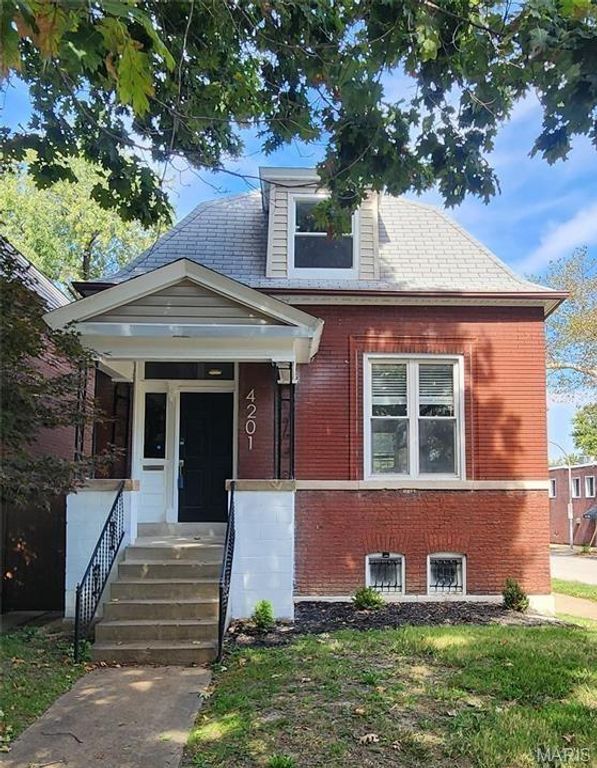 4201 Connecticut Street, St Louis, MO 63116