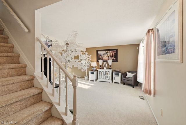 5518 Pond Court, Stow, OH 44224