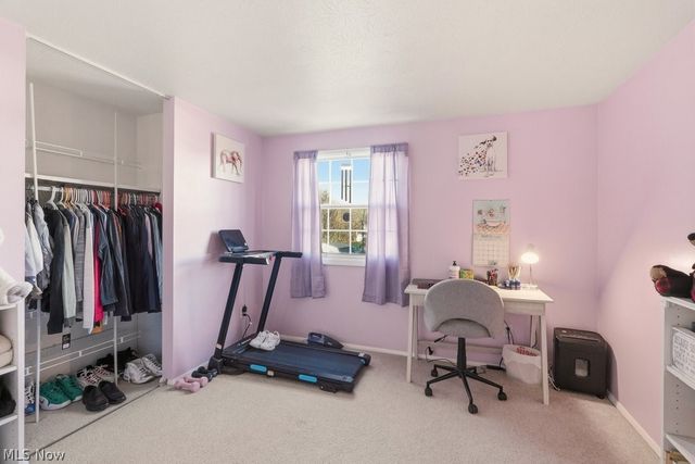 5518 Pond Court, Stow, OH 44224