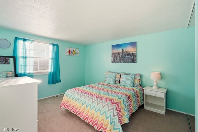 5518 Pond Court, Stow, OH 44224