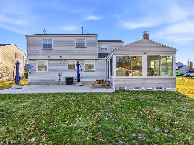 5518 Pond Court, Stow, OH 44224