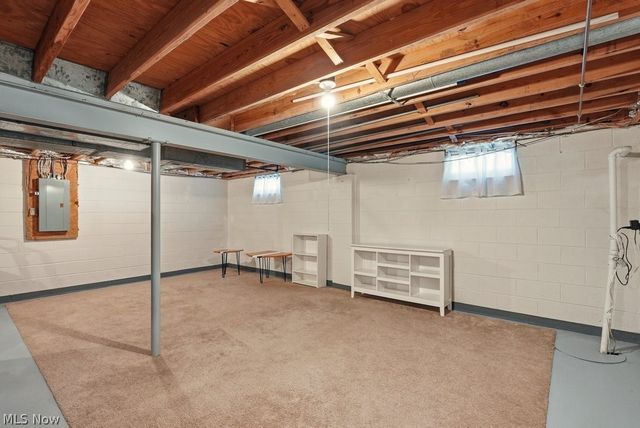 5518 Pond Court, Stow, OH 44224