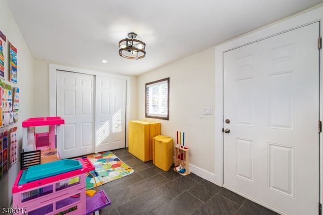 46 E Main St, Sussex Boro, NJ 07461