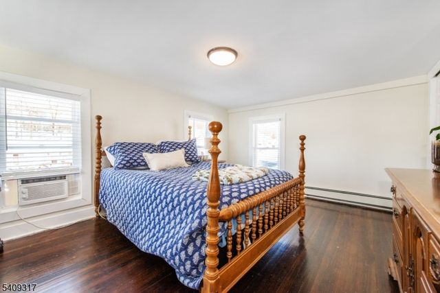 46 E Main St, Sussex Boro, NJ 07461