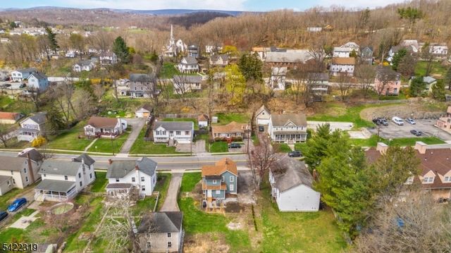 46 E Main St, Sussex Boro, NJ 07461