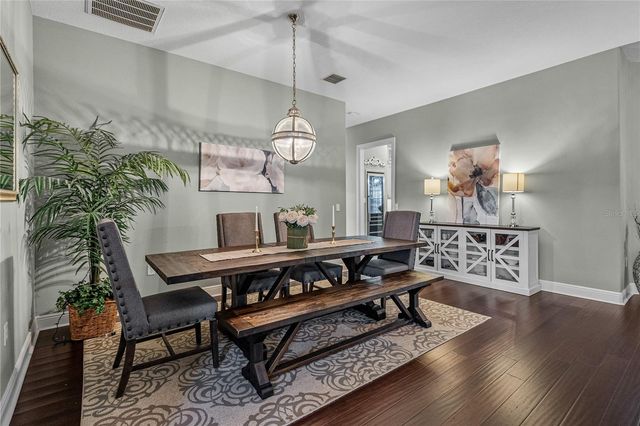 6810 LUANA LANE, Seffner, FL 33584