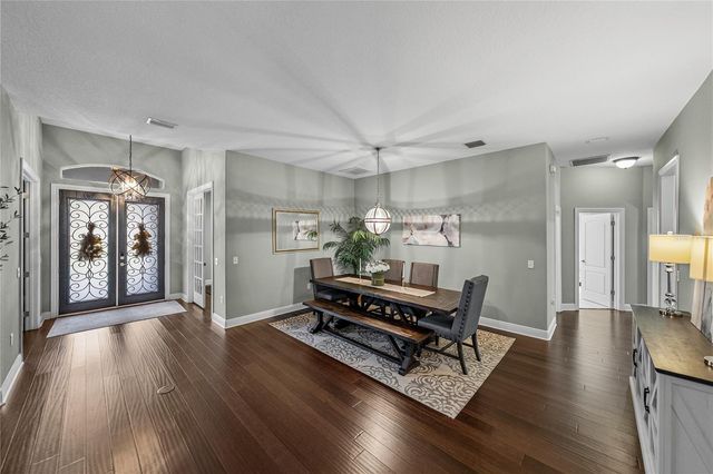 6810 LUANA LANE, Seffner, FL 33584