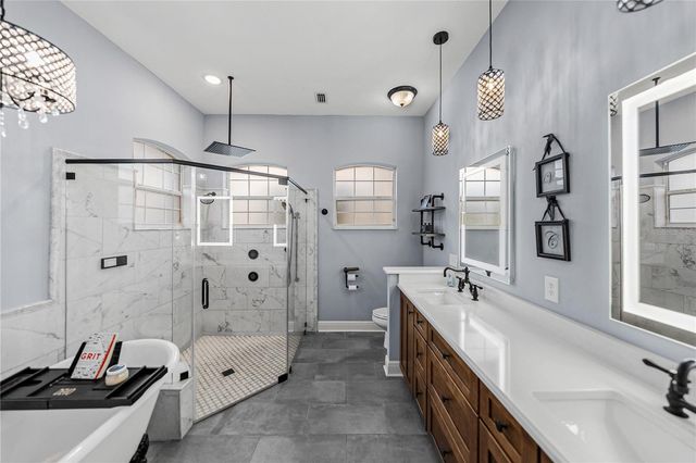 6810 LUANA LANE, Seffner, FL 33584