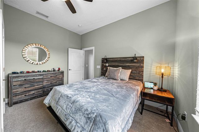 6810 LUANA LANE, Seffner, FL 33584