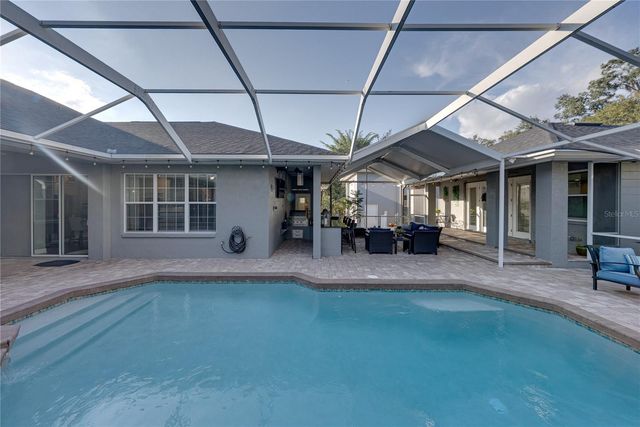 6810 LUANA LANE, Seffner, FL 33584