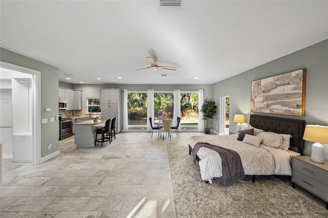 6810 LUANA LANE, Seffner, FL 33584