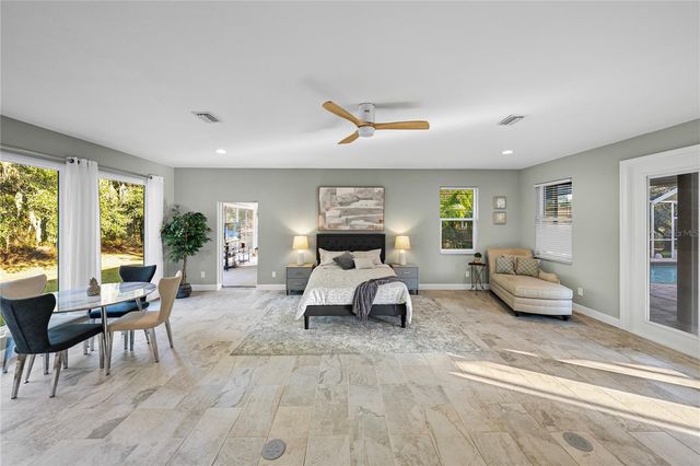 6810 LUANA LANE, Seffner, FL 33584