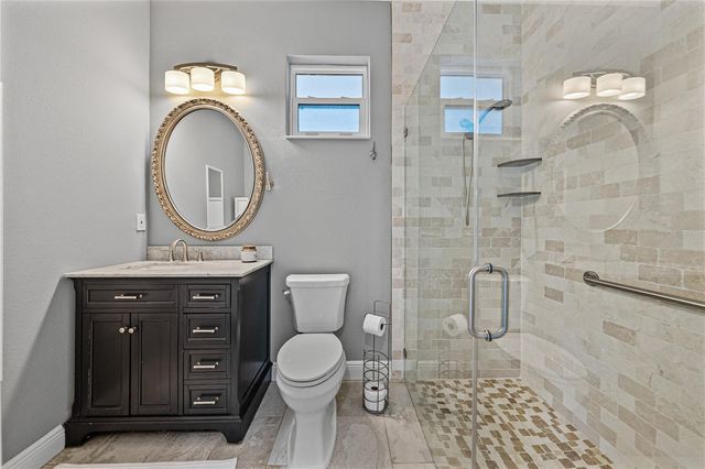 6810 LUANA LANE, Seffner, FL 33584