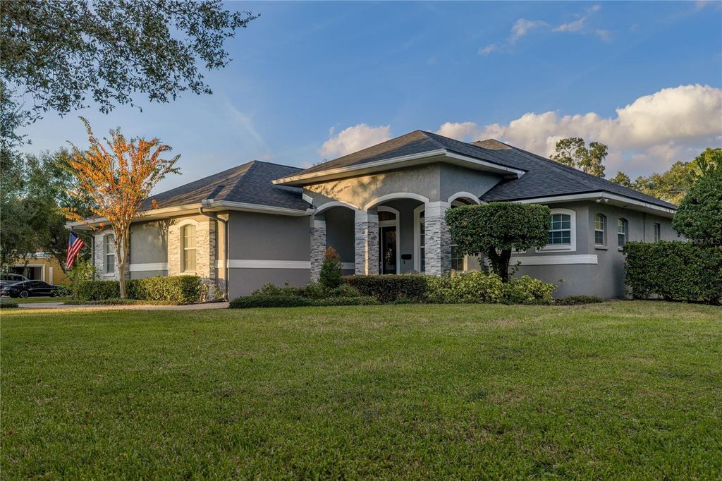 6810 LUANA LANE, Seffner, FL 33584