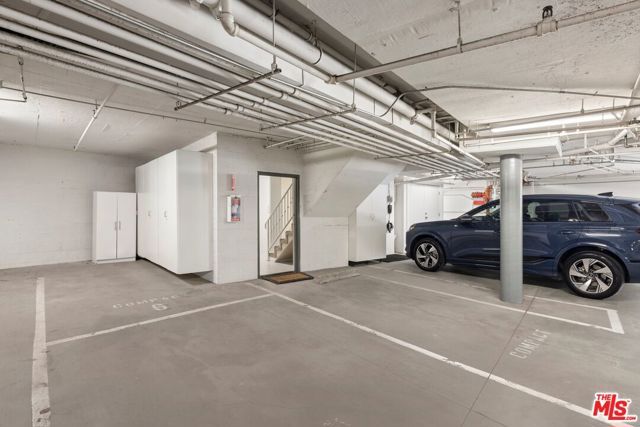 14100 Dickens Street 2, Sherman Oaks, CA 91423