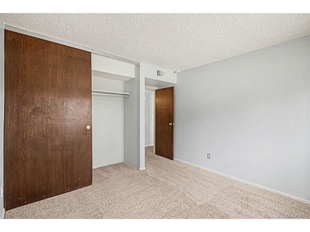 14142 E Colorado Dr 101, Aurora, CO 80012
