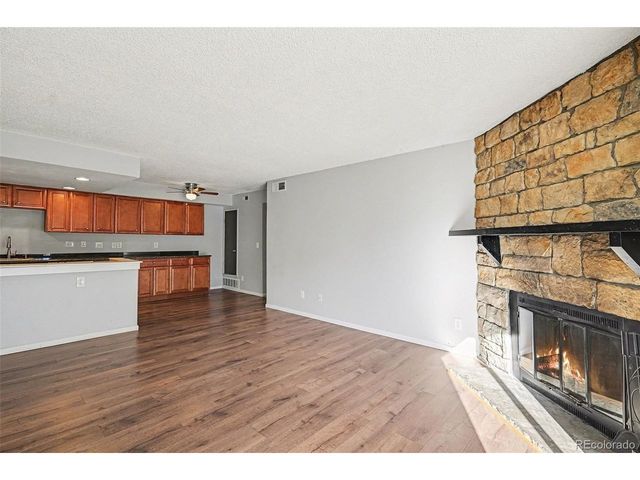 14142 E Colorado Dr 101, Aurora, CO 80012