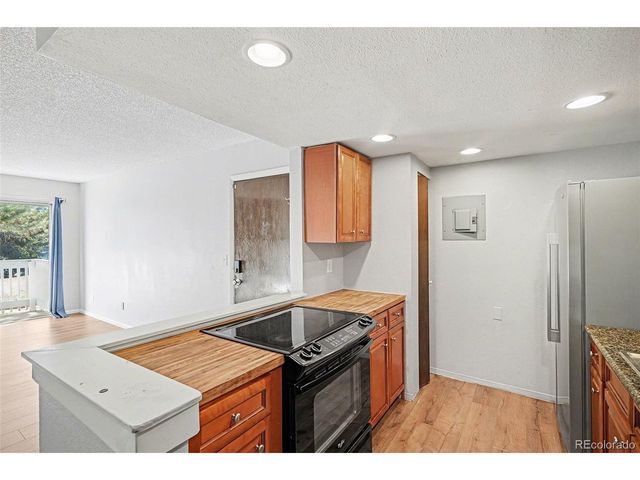 14142 E Colorado Dr 101, Aurora, CO 80012