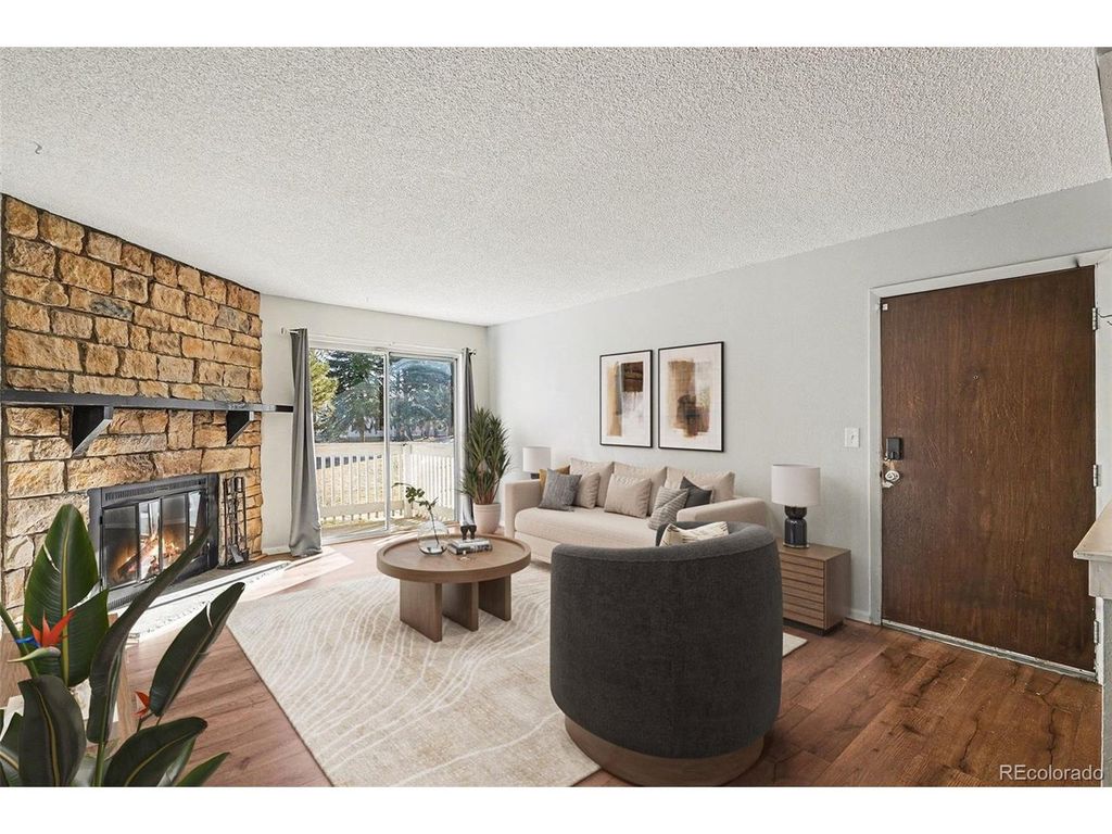 14142 E Colorado Dr 101, Aurora, CO 80012