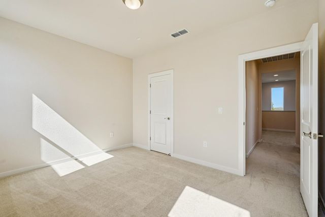 3950 Aura Way, Rancho Cordova, CA 95742