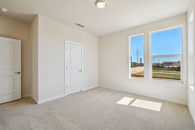 3950 Aura Way, Rancho Cordova, CA 95742
