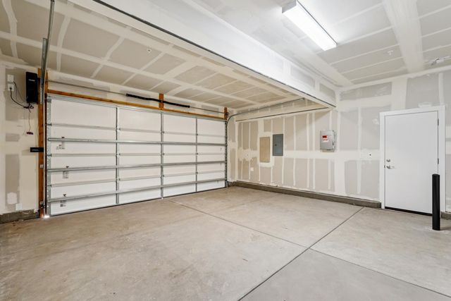 3950 Aura Way, Rancho Cordova, CA 95742