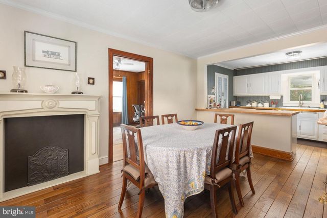 1372 COURTHOUSE RD, Stafford, VA 22554
