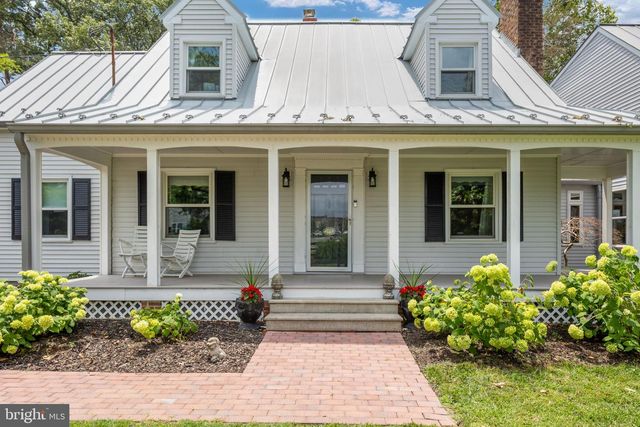 1372 COURTHOUSE RD, Stafford, VA 22554
