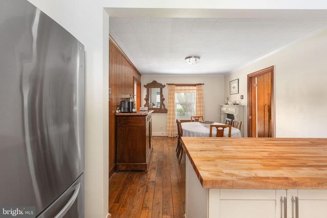 1372 COURTHOUSE RD, Stafford, VA 22554