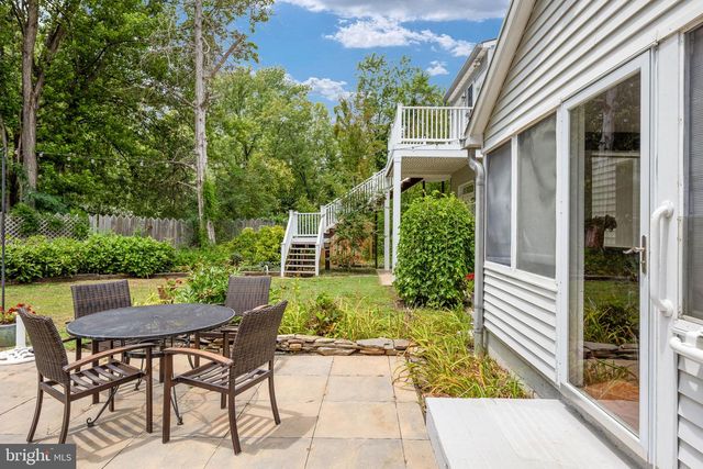 1372 COURTHOUSE RD, Stafford, VA 22554