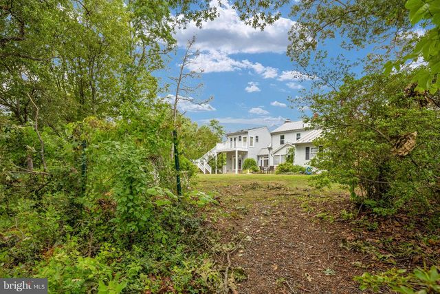 1372 COURTHOUSE RD, Stafford, VA 22554