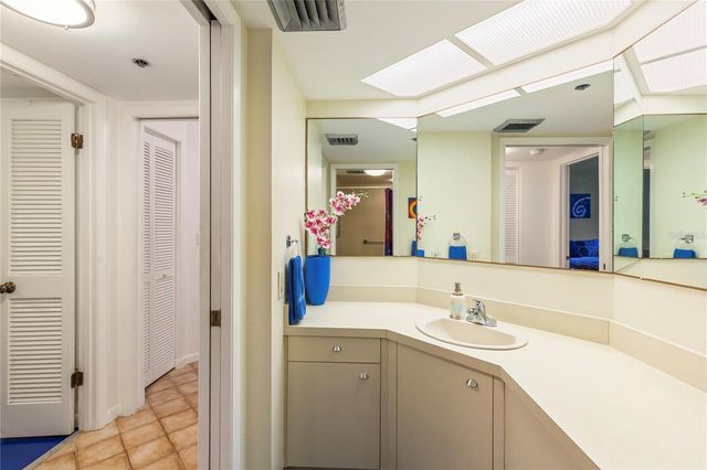 1600 GULF BOULEVARD 617, Clearwater Beach, FL 33767