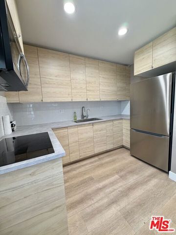 15846 Kalisher Street, Granada Hills (los Angeles), CA 91344
